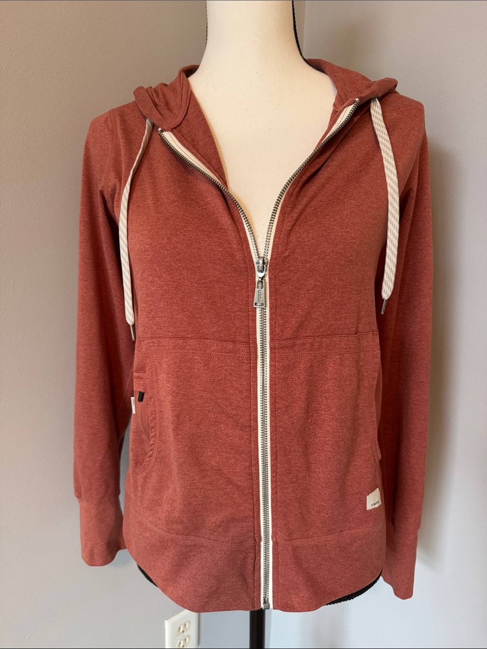 Vuori Halo Hoodie